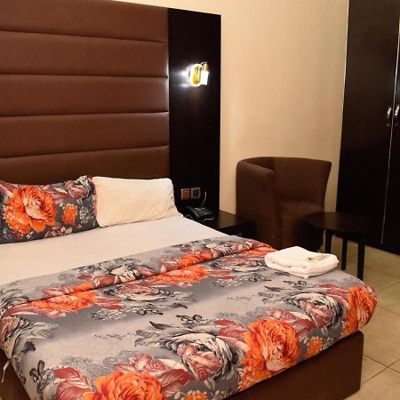 Bana Hotel & Suites Lagos Kültér fotó