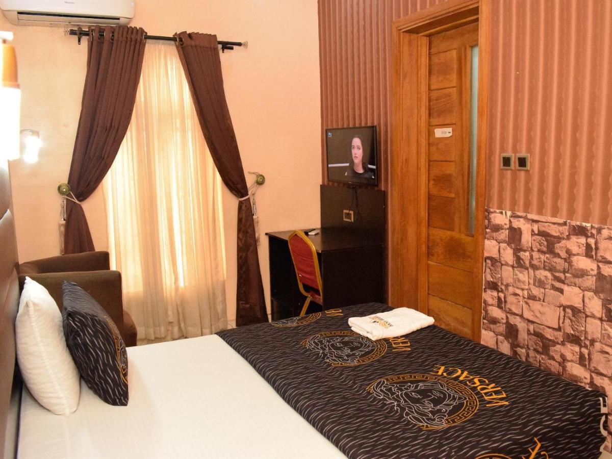 Bana Hotel & Suites Lagos Kültér fotó