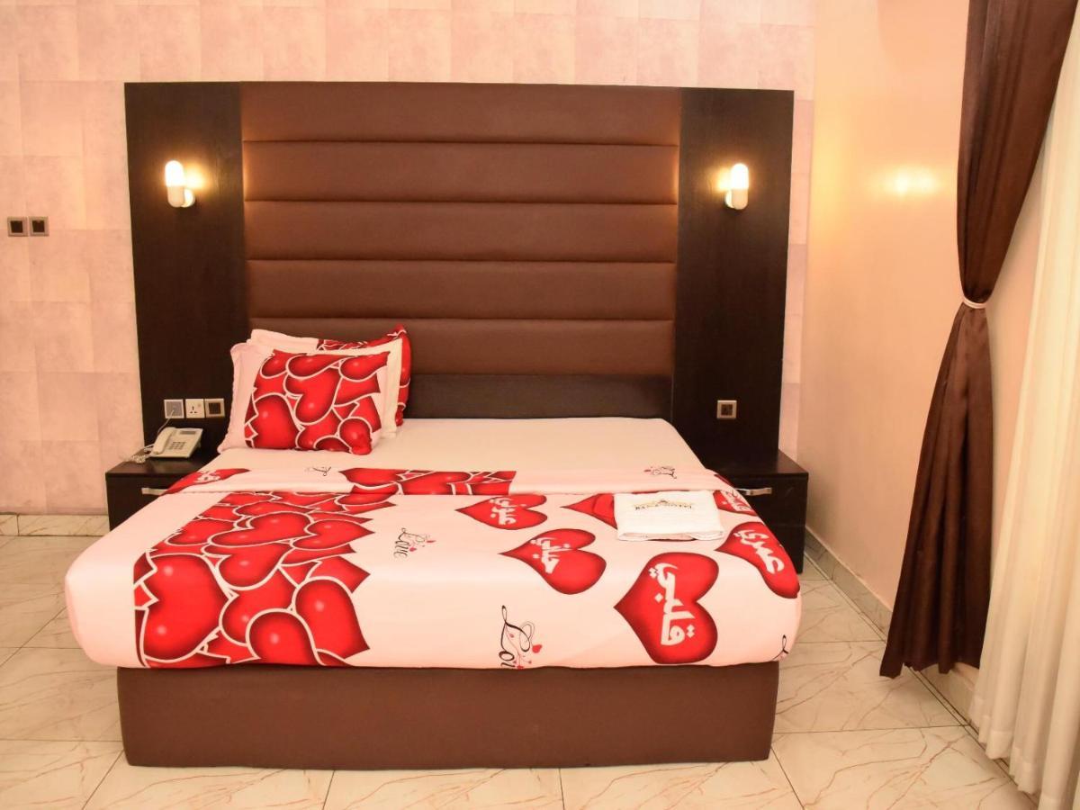 Bana Hotel & Suites Lagos Kültér fotó